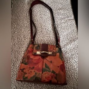 Patricia Nash LARONE Shoulder Bag Multi-Oxblood P798237 MSRP $269.00